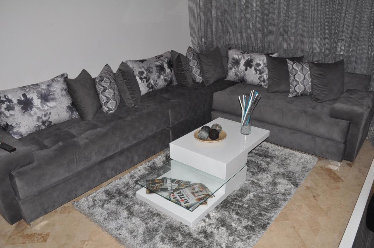 Val Fleuri Apartment With Balcony, Казабланка Екстериор снимка